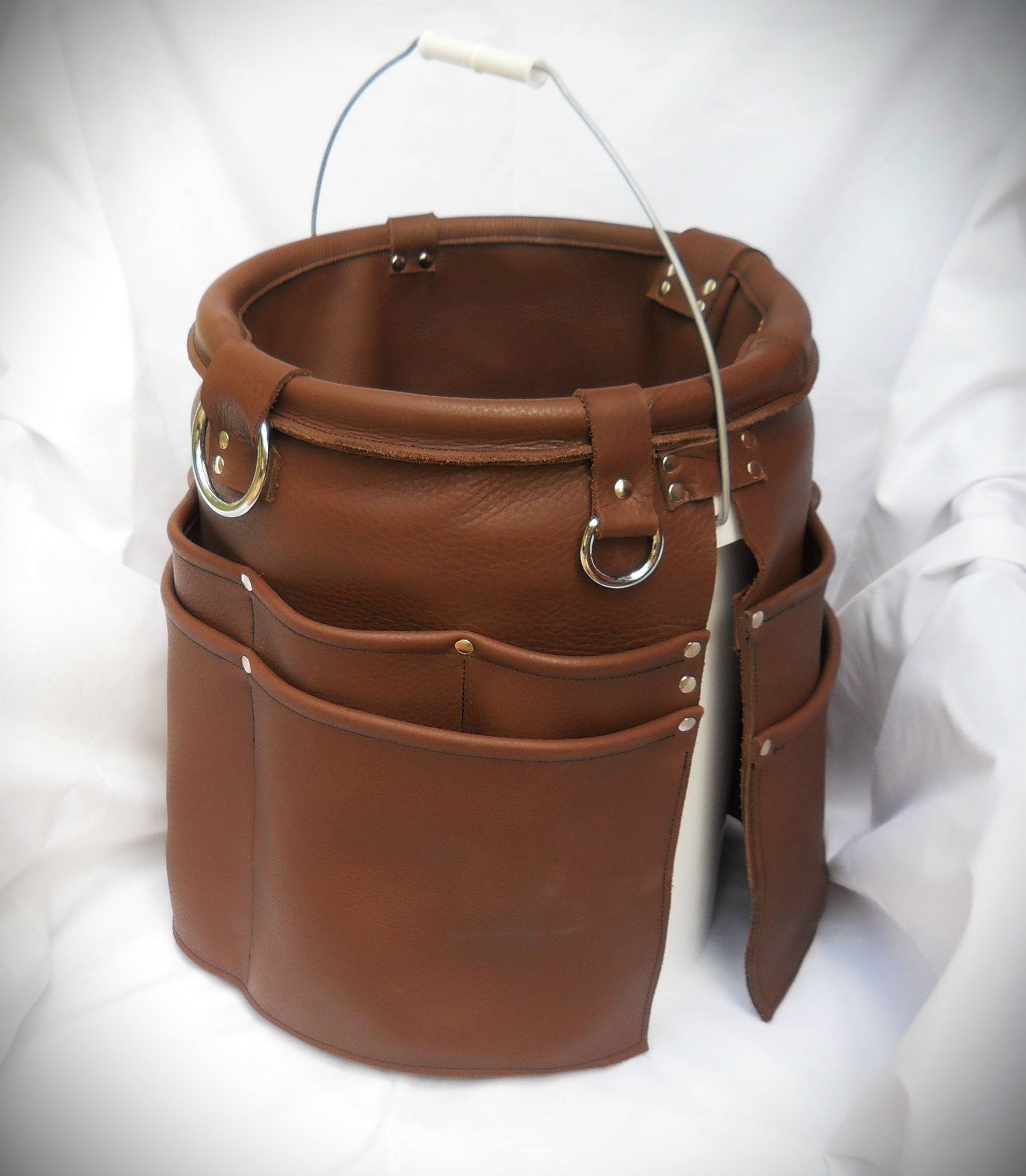 5-gallon Bucket Bag: THE BEAR